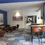 Sowell Les Chevaliers Hotel