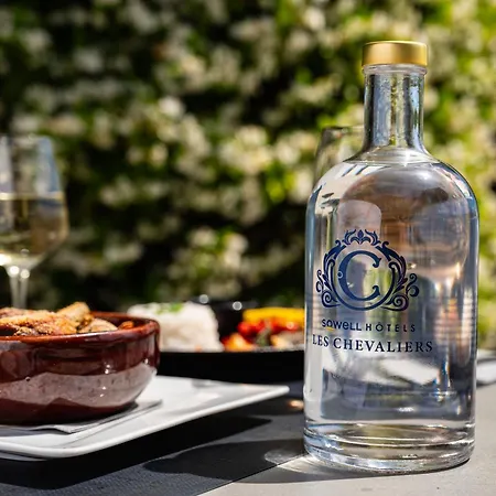 Sowell Les Chevaliers قرقشونه