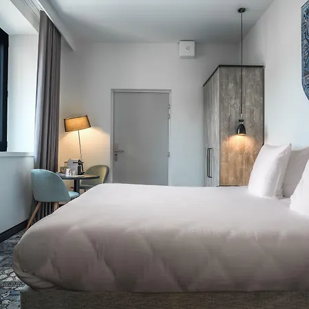 Sowell Les Chevaliers فندق