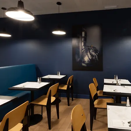 Sowell Les Chevaliers قرقشونه