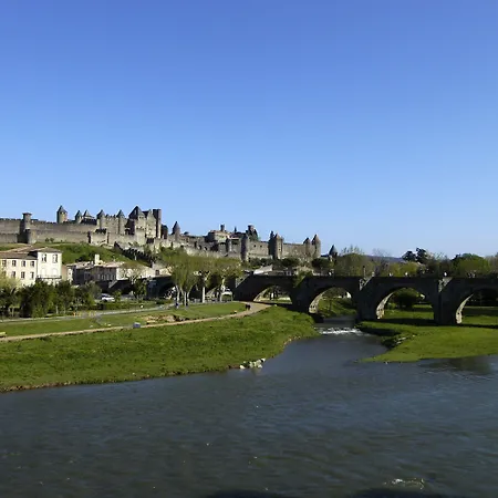 فندق Sowell Les Chevaliers 4*