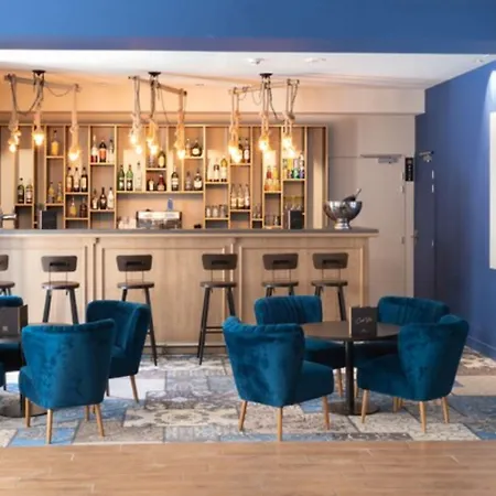 فندق Sowell Les Chevaliers