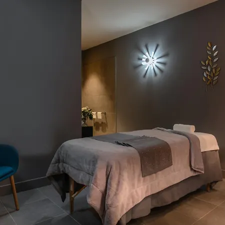 فندق Sowell Les Chevaliers